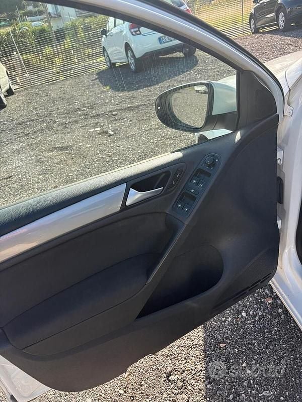 Usata VW Golf VII Highline 105 CV (77 kW) 2012 Bianco Berlina