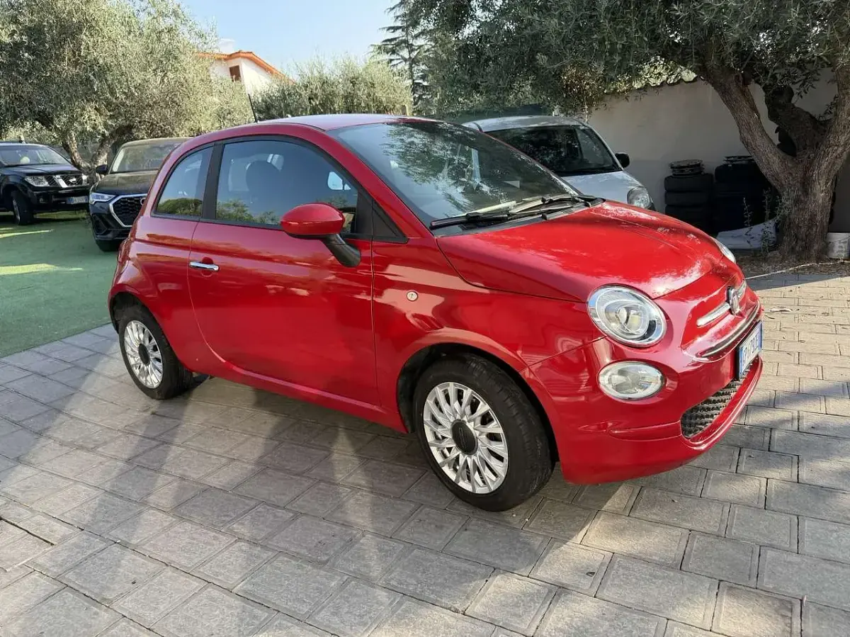 Usata Fiat 500 Passion 69 CV (50 kW) 2023 Rosso passione Utilitaria