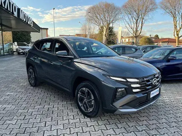 Nuova Hyundai Tucson 116 CV (85 kW) 2025 Grigio SUV