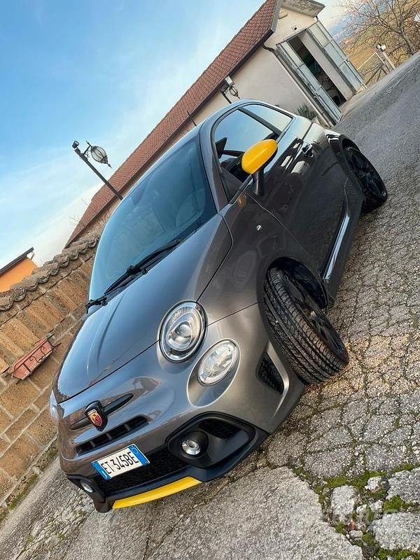 Usata Abarth 500 135 CV (99 kW) 2013 Berlina