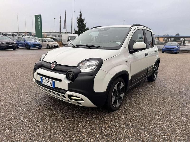 Bianco Usata 2024 Fiat Panda Cross Cross Due volumi | 12.900 € (Ottimo prezzo) - Immagine 1/4