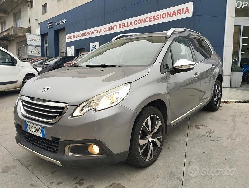 Usata Peugeot 2008 Allure 99 CV (72 kW) 2016 Grigio SUV