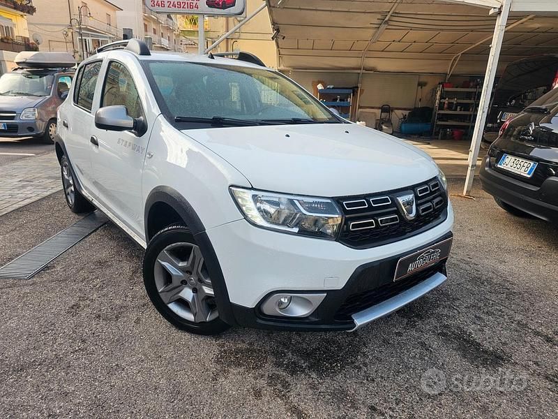 Bianco Usata 2020 Dacia Sandero Comfort Tre volumi | 7999 € (Ottimo prezzo) - Immagine 1/4