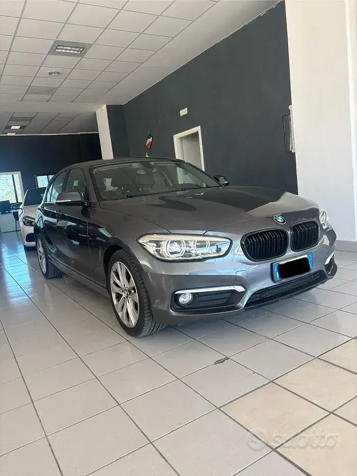 Usata BMW 116 116 CV (85 kW) 2015 Grigio Utilitaria