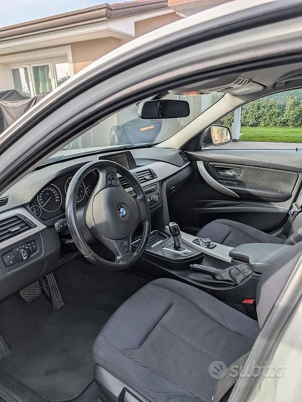 Usata BMW 318 145 CV (106 kW) 2014 Bianco Station wagon