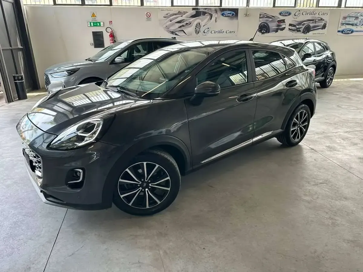 Usata Ford Puma Titanium 125 CV (91 kW) 2023 Grigio SUV