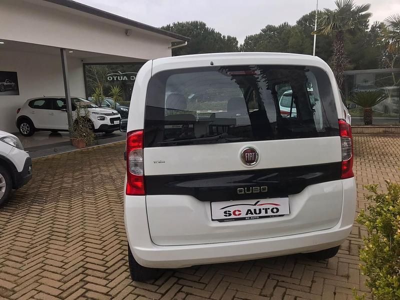 Käytetty Fiat Qubo Easy 80 HP (58 kW) 2017 Valkoinen Tila-auto