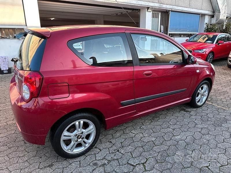 Usata Chevrolet Aveo LT 81 CV (59 kW) 2008 Rosso Berlina