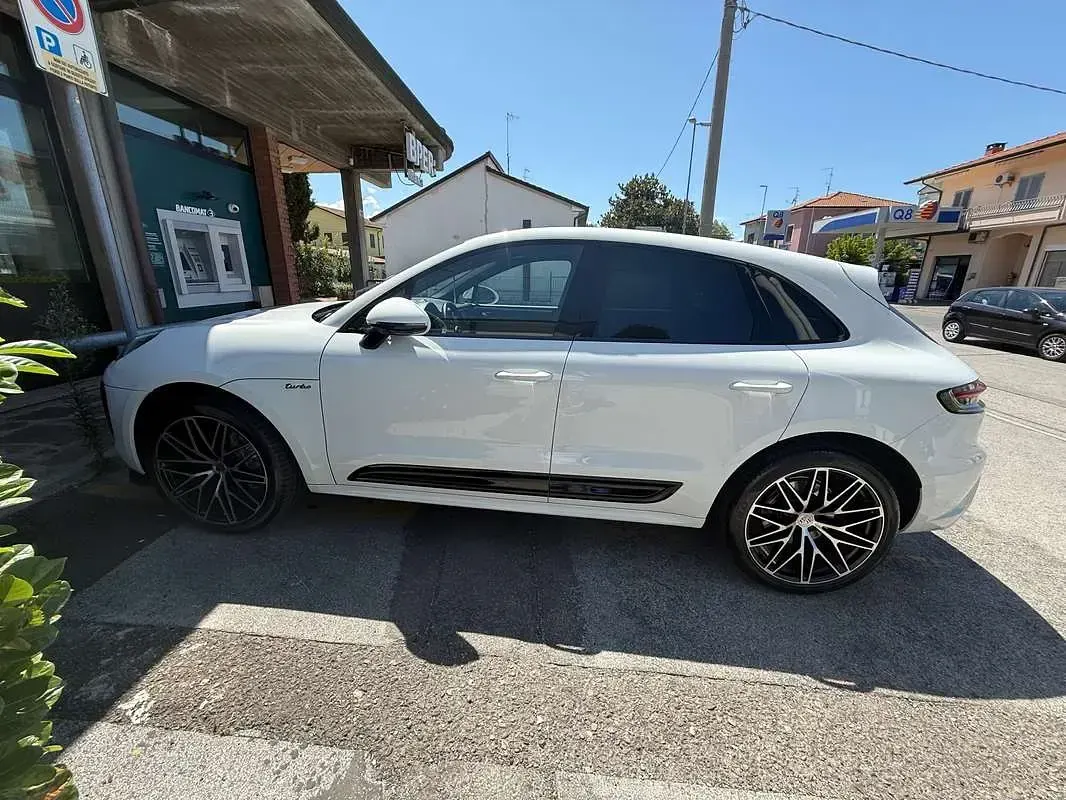 Usata Porsche Macan T 265 CV (194 kW) 2022 Bianco SUV