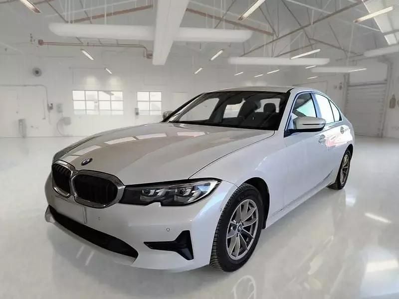 Usata BMW 318 Advantage 149 CV (109 kW) 2022 Berlina