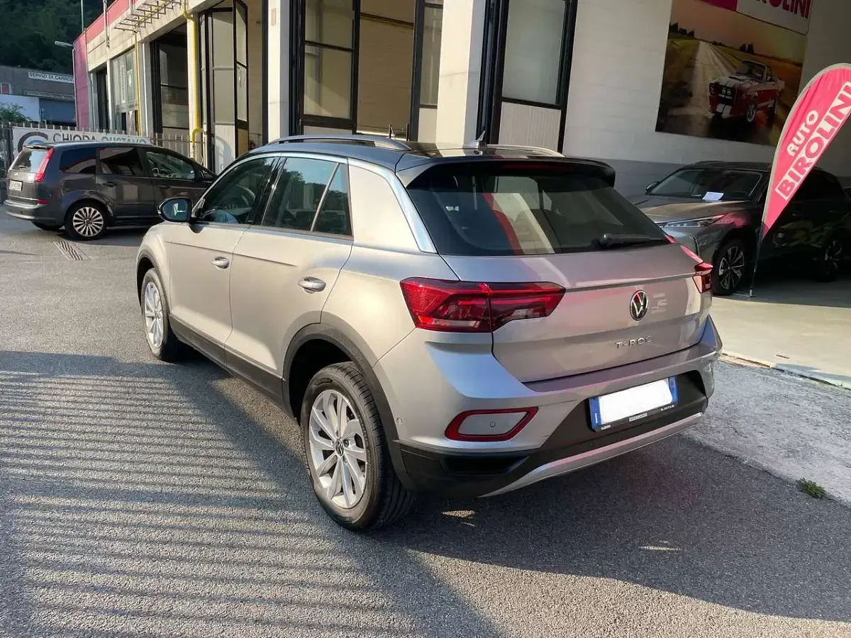 Usata VW T-Roc Life 110 CV (80 kW) 2023 Other SUV