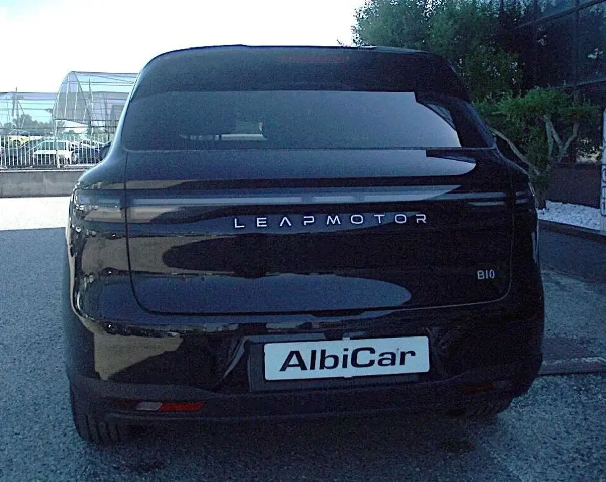 Nuova Leapmotor B10 69 kW (95 CV) 2026 Nero SUV