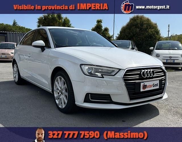 Bianco Usata 2017 Audi A3 Sportback Business Due volumi | 14.000 € (Ottimo prezzo) - Immagine 1/4