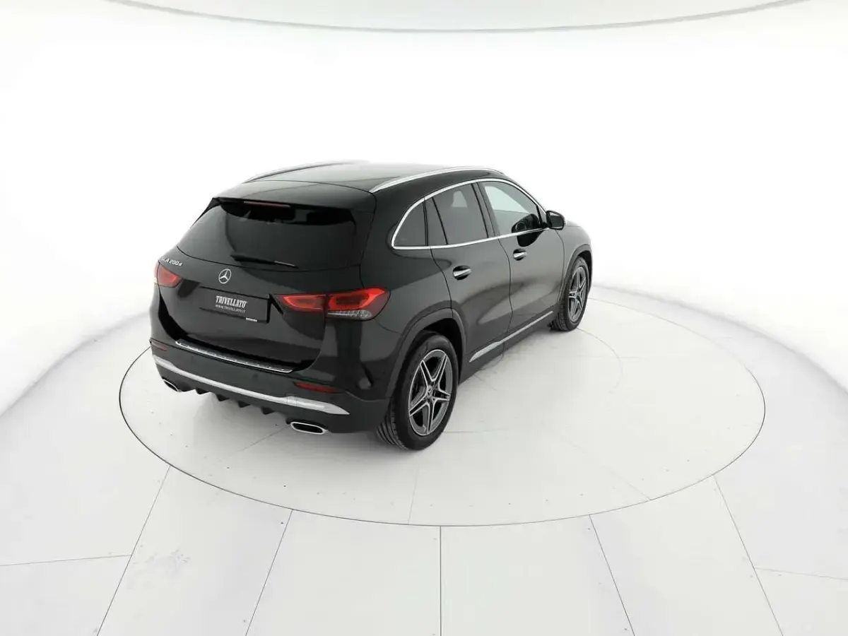 Usata Mercedes GLA200 Premium 150 CV (110 kW) 2023 Nero SUV