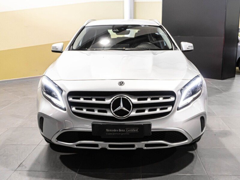 Usato 2020 Mercedes 180 1.6 Benzin 122 CV (23.500 €)