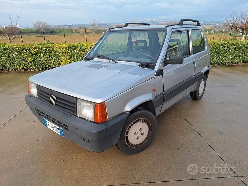 Usata Fiat Panda Young 54 CV (39 kW) 2003 Grigio Utilitaria