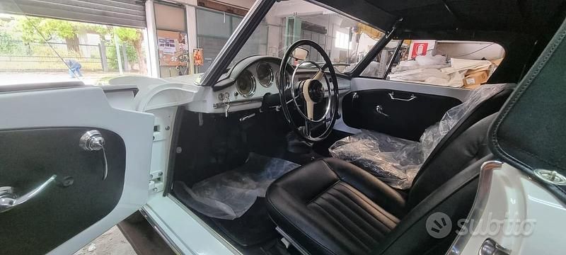 Usata Alfa Romeo Giulietta 1960 Bianco Utilitaria