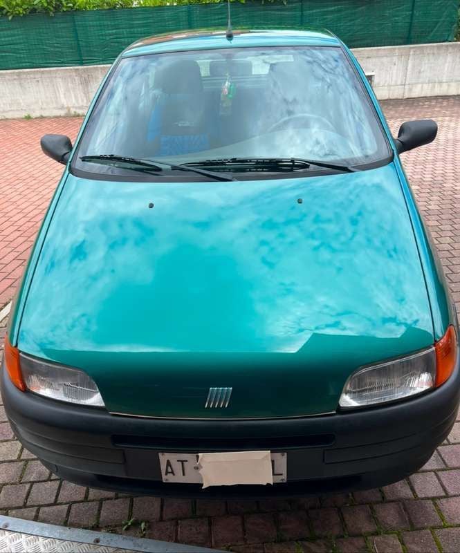 Verde Usata 1998 Fiat Punto Due volumi | 2700 € (Molto cara) - Immagine 1/4