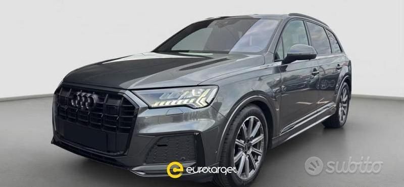 Usata Audi Q7 Sport 231 CV (169 kW) 2021 Grigio metallizzato SUV