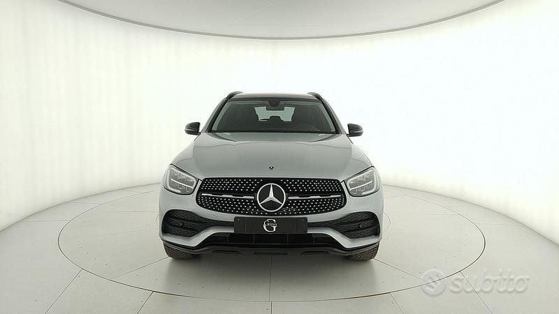 Usata Mercedes GLC220 Edition 194 CV (142 kW) 2022 Grigio SUV