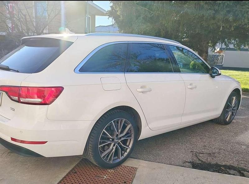 Usata Audi A4 Business 122 CV (89 kW) 2018 Station wagon