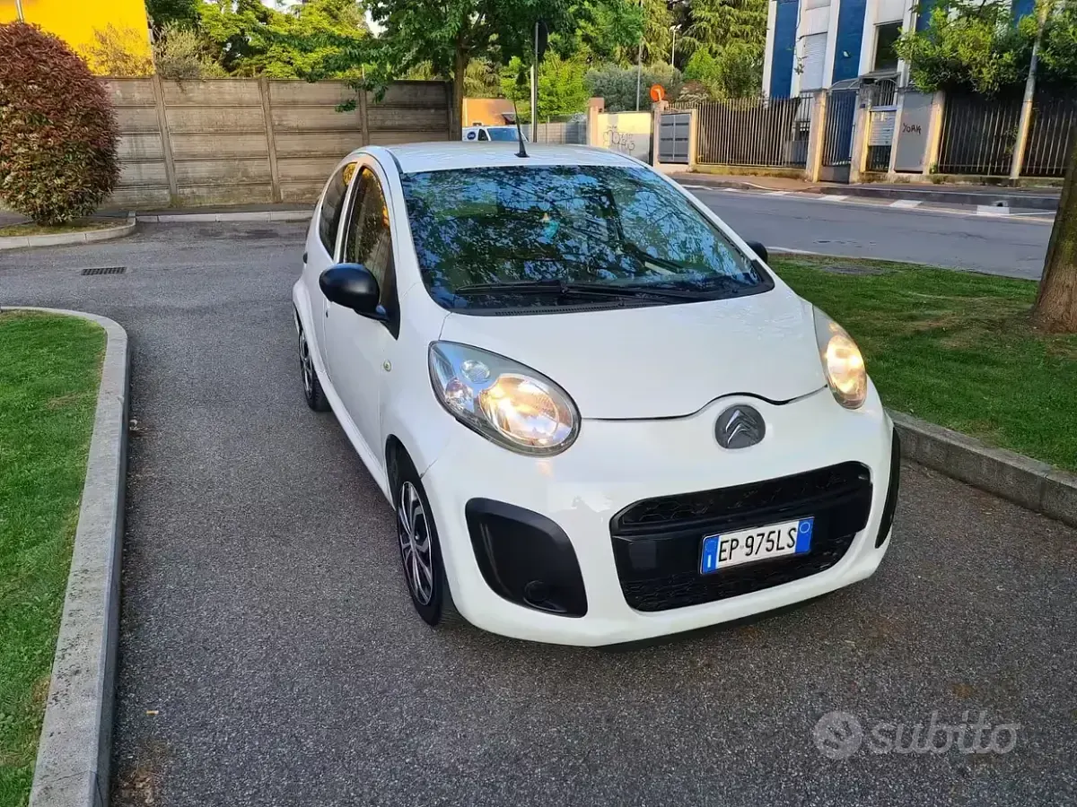 Usata Citroën C1 Shine 69 CV (50 kW) 2014 Bianco Utilitaria