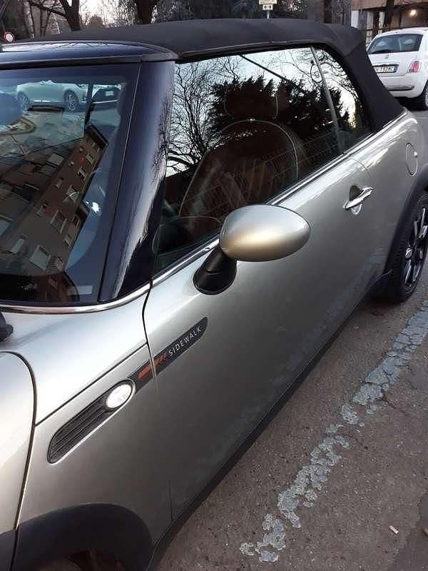 Usata Mini Cooper Cabriolet 116 CV (85 kW) 2007 Beige Cabrio