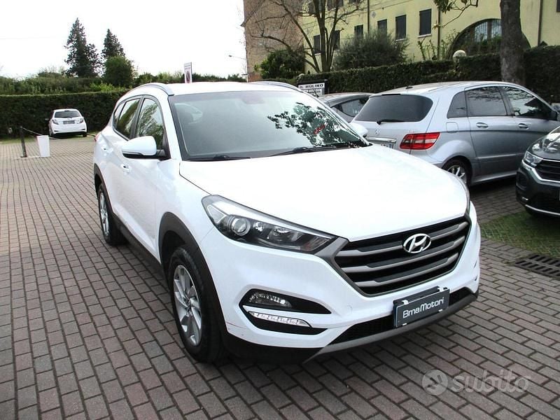 Usata Hyundai Tucson Comfort 116 CV (85 kW) 2015 Bianco SUV