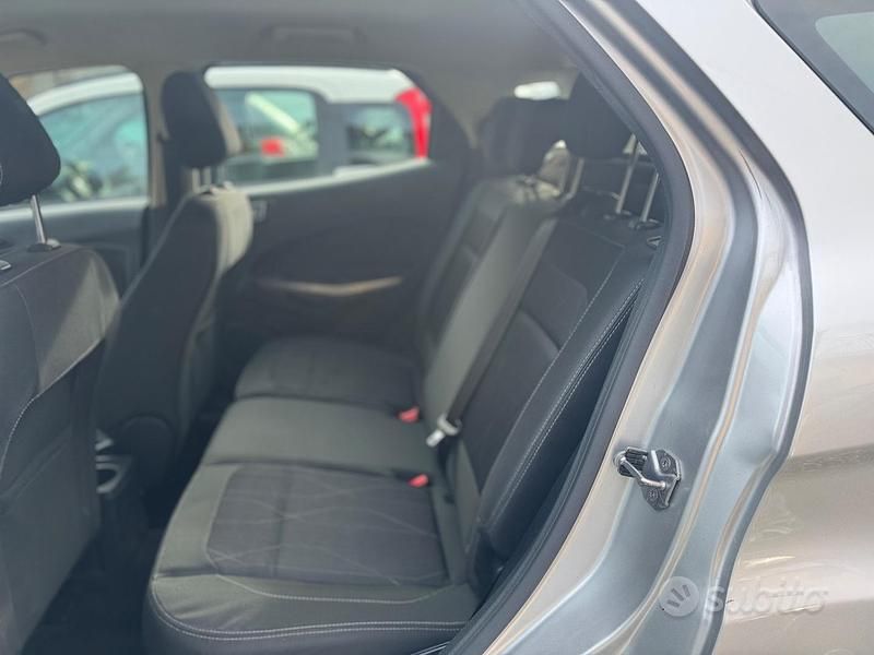 Usata Ford Ecosport Titanium 125 CV (91 kW) 2018 Grigio SUV
