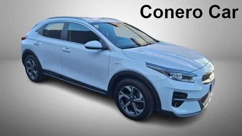 Usata Kia XCeed Urban 111 CV (81 kW) 2021 Bianco SUV