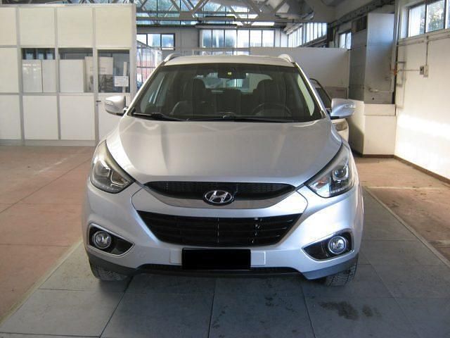 Usata Hyundai ix35 Xpossible 115 CV (84 kW) 2015 Argento SUV