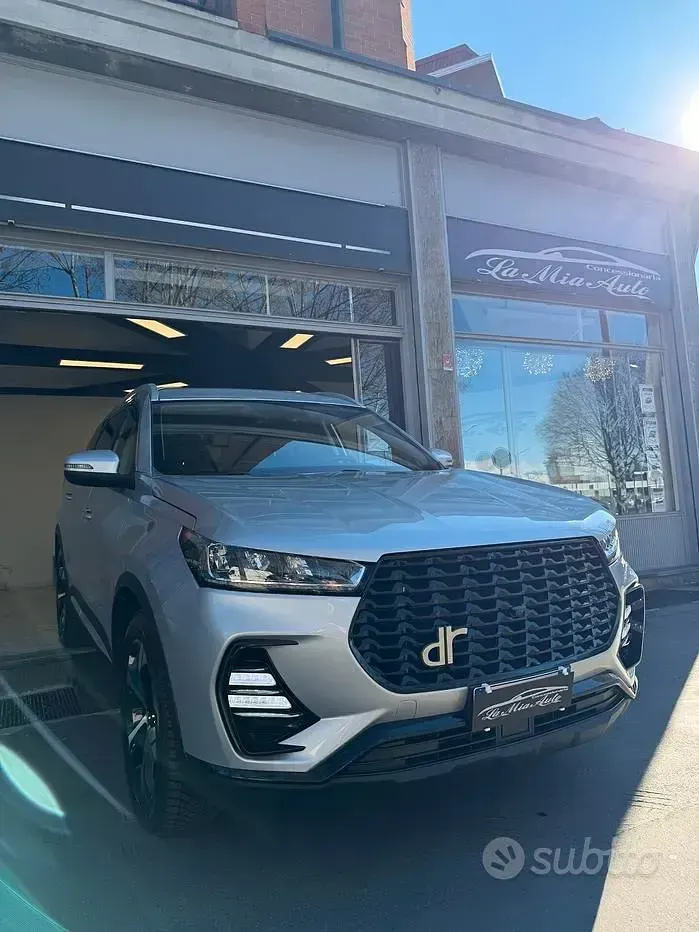 Usata DR DR 6.0 149 CV (109 kW) 2022 Grigio SUV