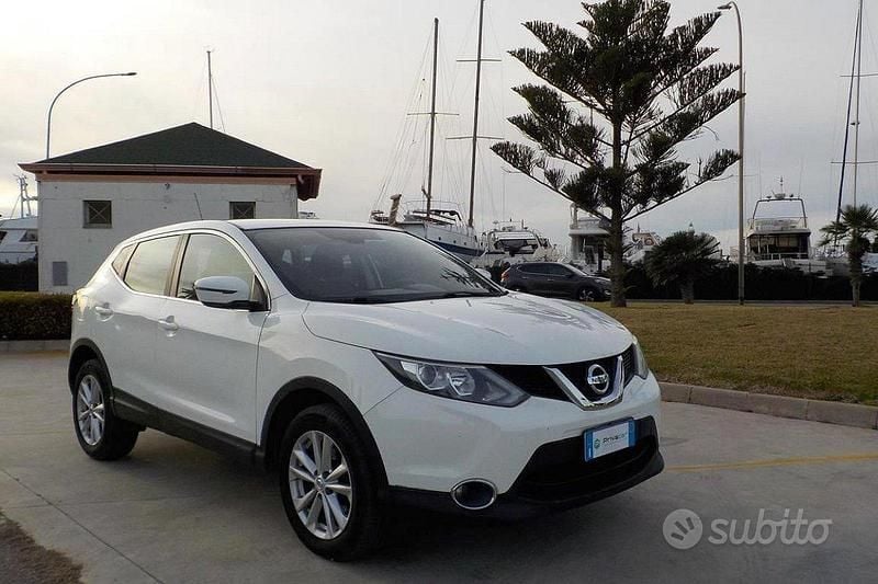 Usata Nissan Qashqai Acenta 2017 Bianco SUV
