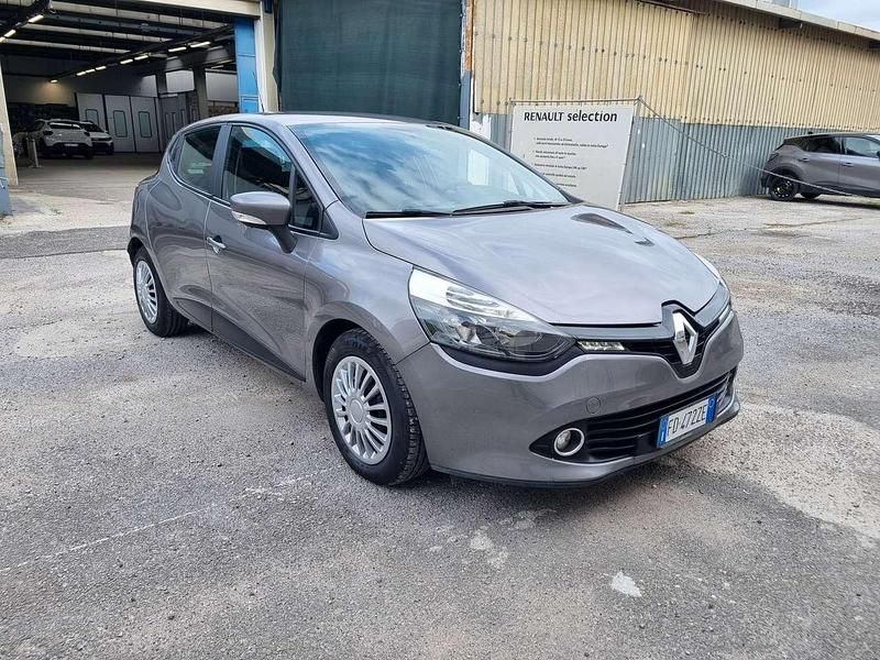 Usata Renault Clio IV Life 75 CV (55 kW) 2016 Cassiopea Berlina