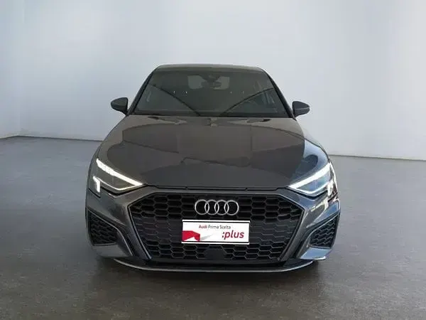 Usata Audi A3 Sportback 116 CV (85 kW) 2022 Utilitaria