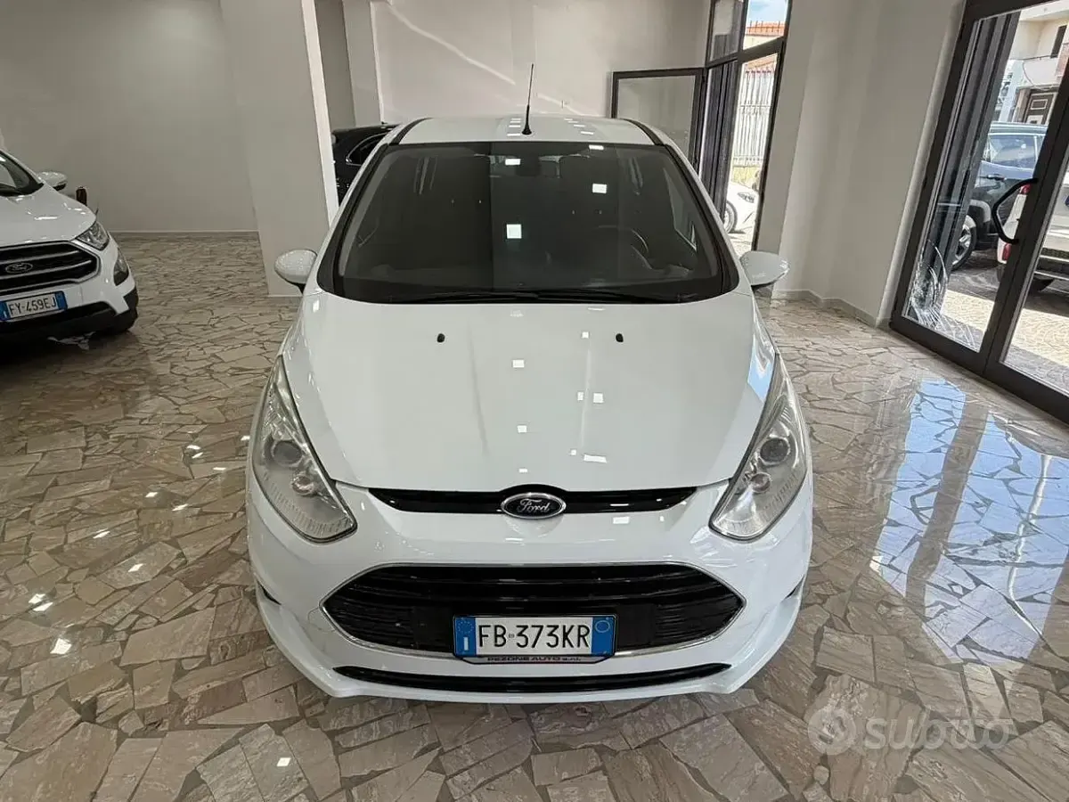 Usata Ford B-MAX Titanium 75 CV (55 kW) 2016 Bianco Monovolume