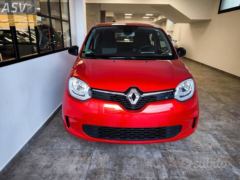 Usata Renault Twingo Life 65 CV (47 kW) 2020 Rosso Utilitaria