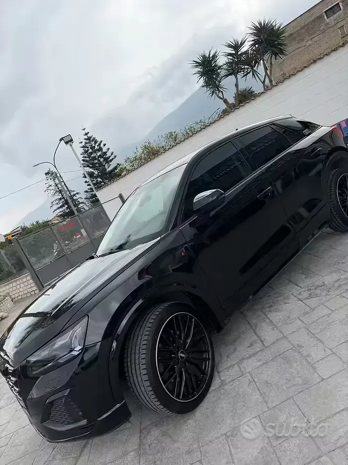 Usata Audi Q2 Black Edition 116 CV (85 kW) 2018 Nero SUV