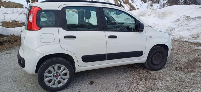 Usata Fiat Panda Easy 86 CV (63 kW) 2015 Bianco Utilitaria