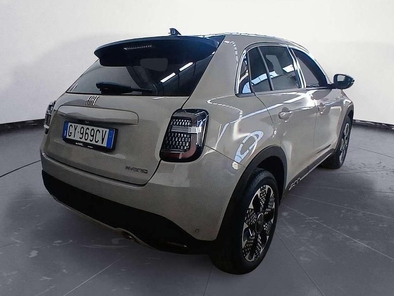 Usata Fiat 600 La Prima 101 CV (74 kW) 2025 Grigio SUV