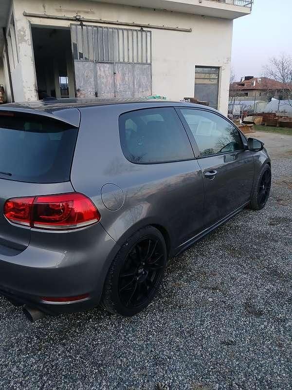 Usata VW Golf VI GTI 211 CV (155 kW) 2011 Utilitaria