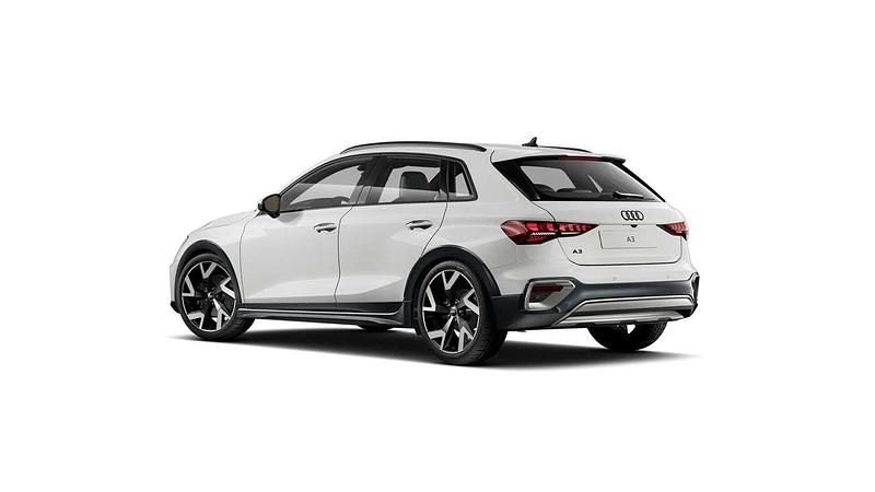 Nuova Audi A3 Ambiente 150 CV (110 kW) 2026 Bianco Utilitaria