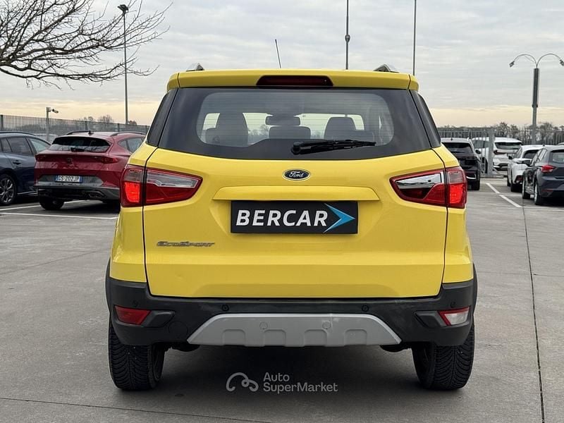 Usata Ford Ecosport Titanium 95 CV (69 kW) 2015 Giallo SUV