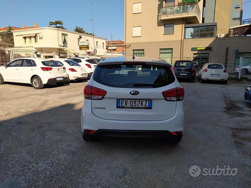 Usata Kia Carens 135 CV (99 kW) 2014 Bianco Monovolume