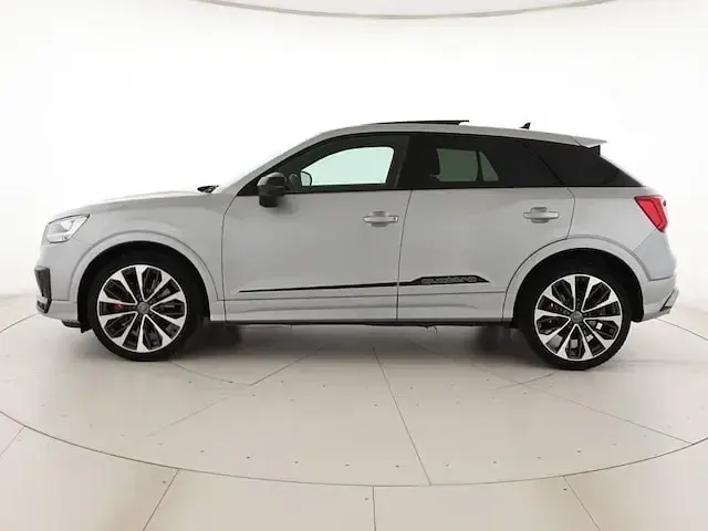 Usata Audi SQ2 Sport 300 CV (220 kW) 2019 Argento fioretto metallizzato SUV