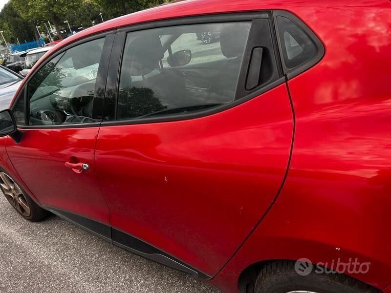 Usata Renault Clio IV 105 CV (77 kW) 2015 Rosso Berlina