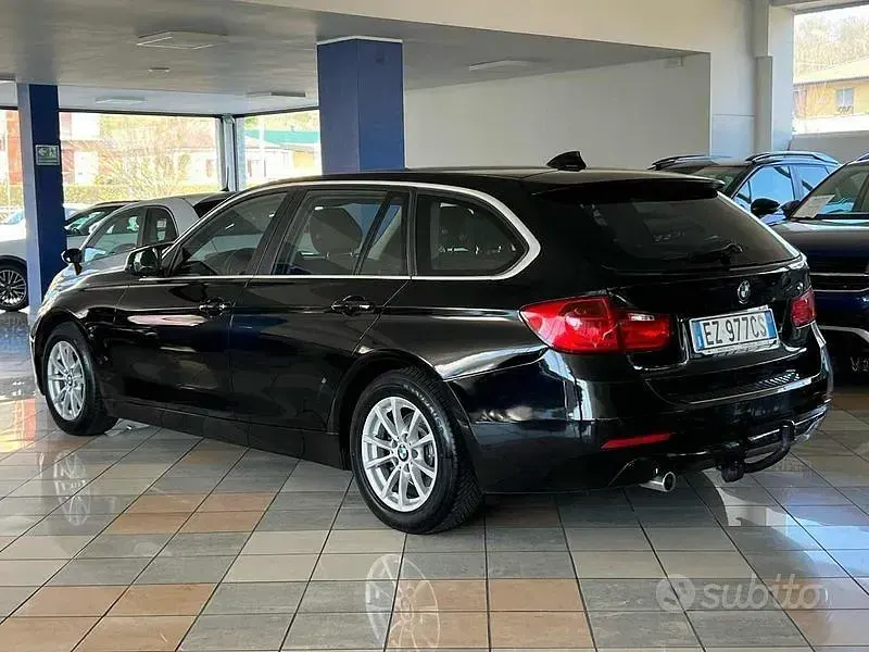 Usata BMW 318 143 CV (105 kW) 2015 Nero Station wagon