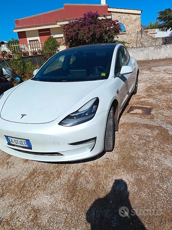 Usado Tesla Model 3 152 kW (208 HP) 2019 Branco Sedan