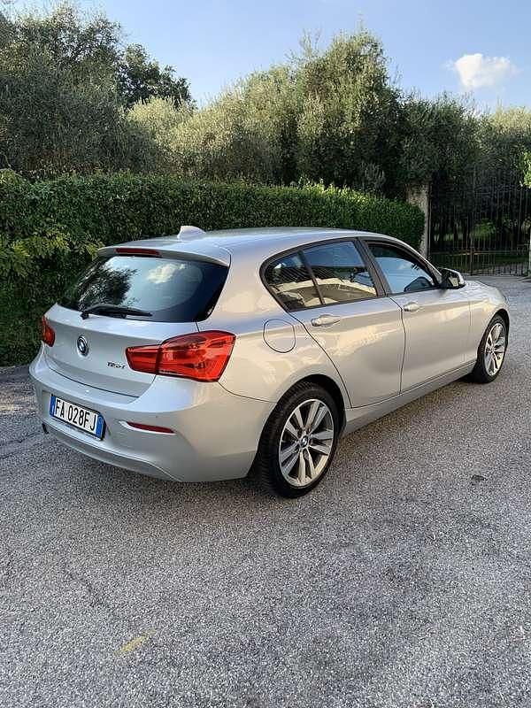Usata 2015 BMW 116 Advantage Due volumi | 11.000 € (Buon prezzo) - Immagine 1/4