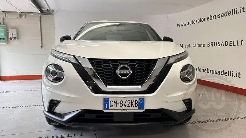 Usata Nissan Juke N-Connecta 114 CV (83 kW) 2023 Bianco SUV